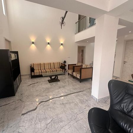 Mizzle Exotica Lonavala Διαμέρισμα Εξωτερικό φωτογραφία