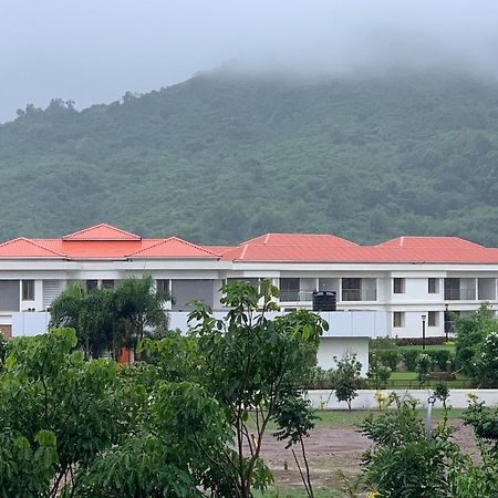 Mizzle Exotica Lonavala Διαμέρισμα Εξωτερικό φωτογραφία